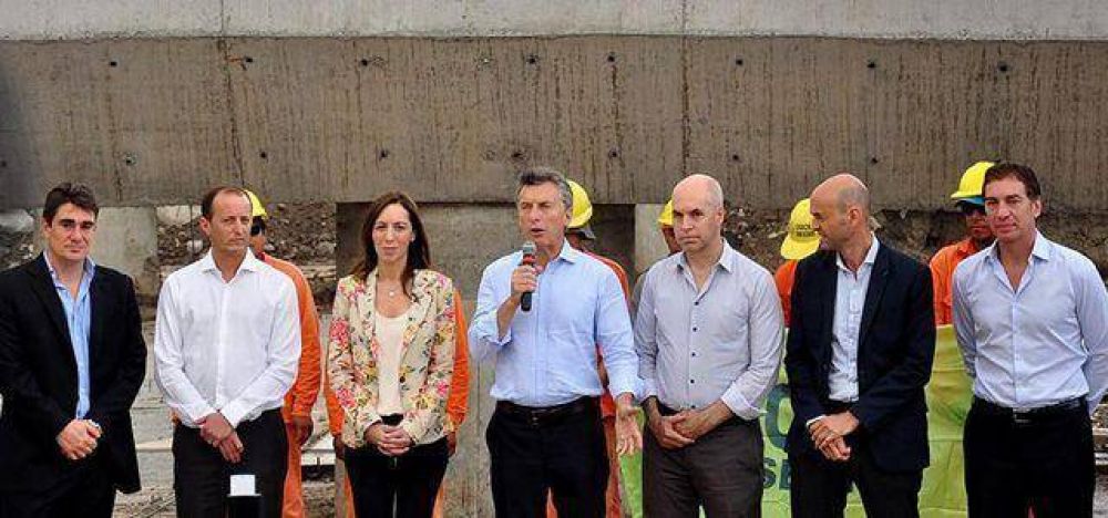 Macri, Vidal e Insaurralde recorrieron obras en Lomas