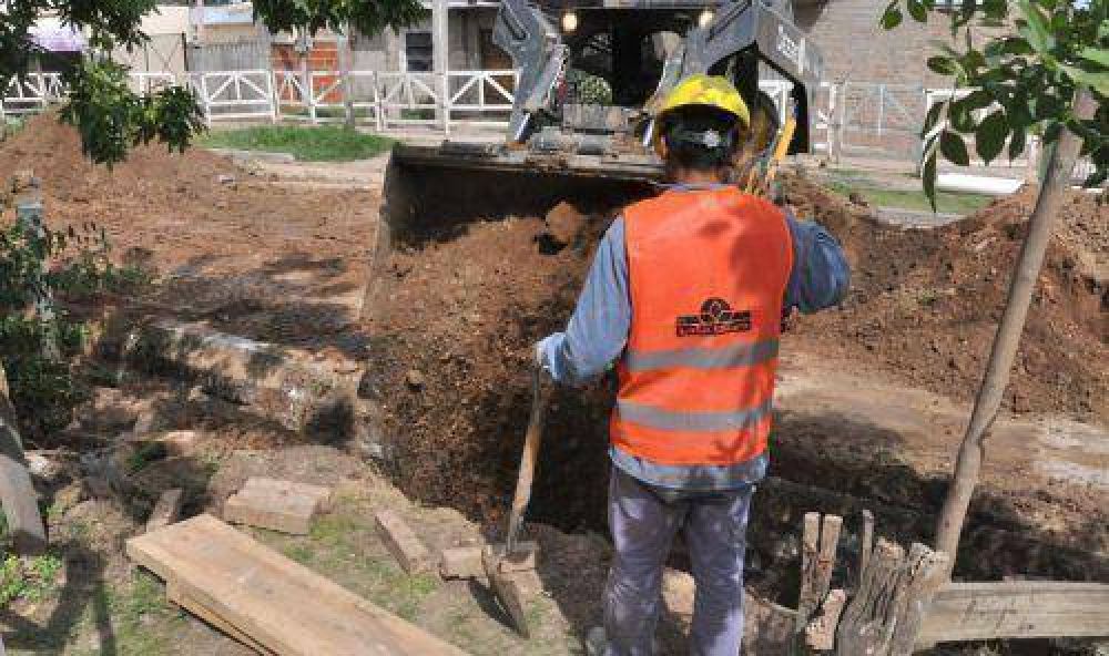 Avanzan las obras de cloacas