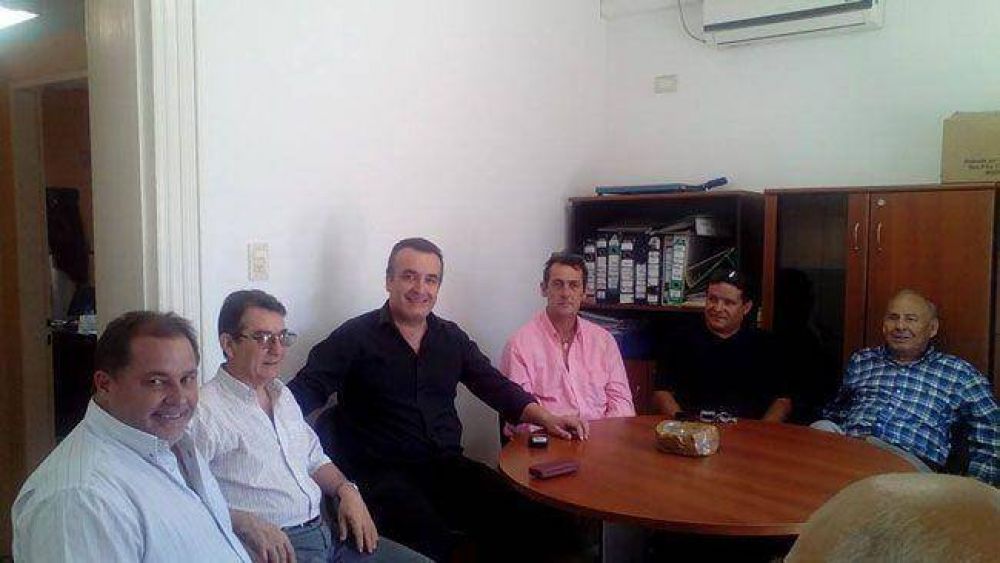 Firmaron el acuerdo por el bono de fin de a�o