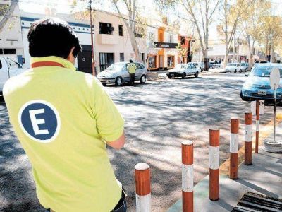 Estacionar en el microcentro mendocino aumentar� de $5 a $8