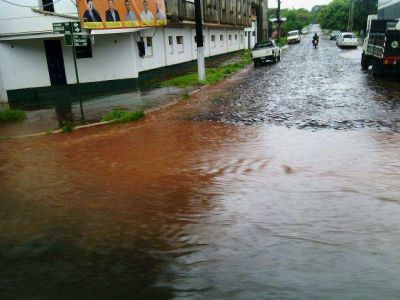 Los residuos en los desag�es provocan anegamientos