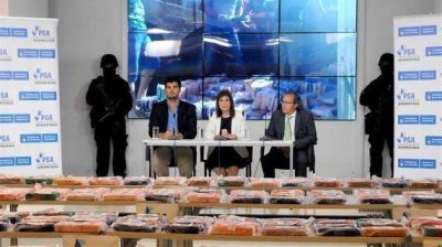 Simulaban una mudanza, pero desde Salta tra�an 400 kilos de coca�na