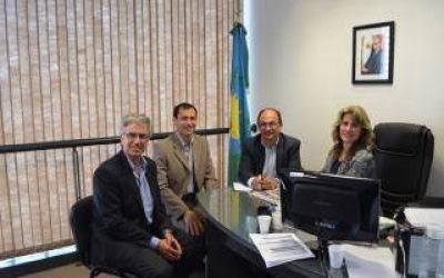 Saladillo: El Intendente Salom�n dialog� con la Diputada Lord�n