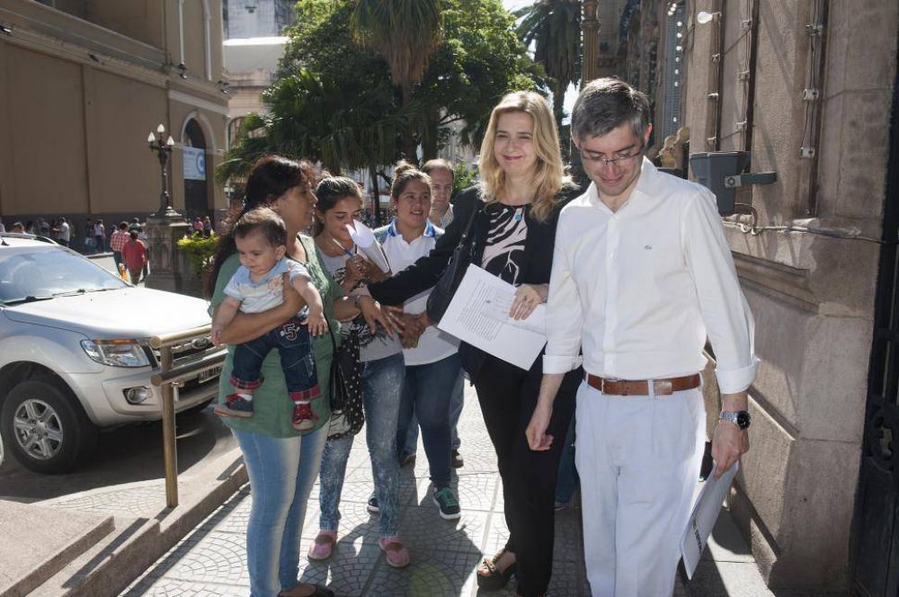 Se invirti� $ 1 mill�n en emergencia h�drica, seg�n El�as