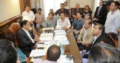 Estatales cobrar�n un bono navide�o de $4 mil