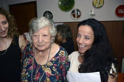 Chicha brindar� una conferencia ante la no aparici�n de Clara Anah�
