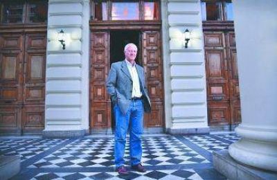 El massismo present� un proyecto que limita la reelecci�n de intendentes