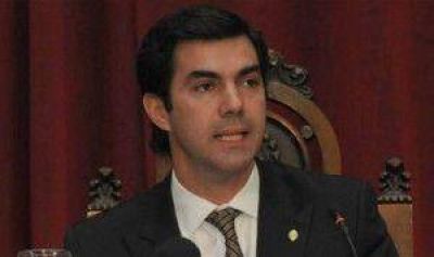 Para Urtubey, el desaf�o es devolver competitividad y que no impacte en el salario