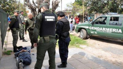 Gendarmer�a dejar� el Conurbano y volver� a las fronteras