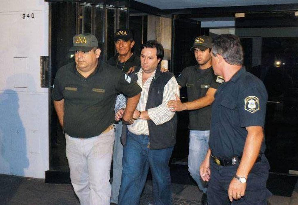 Ofrecen $2 millones y despliegan amplio operativo para encontrar a los Lanatta