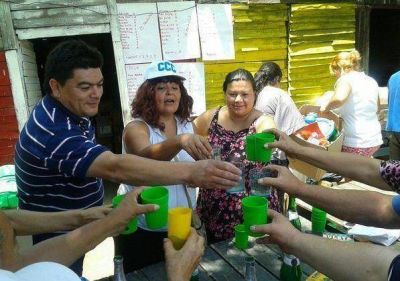 �Trabajaremos codo a codo con los movimientos sociales�, dijo Gamboa