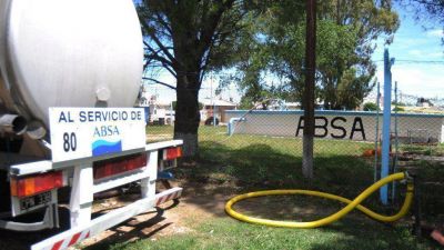 En Bah�a y Cerri se quejan por falta de agua; una mujer cont� que no tiene hace 5 d�as