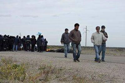 Provincia recibe a trabajadores de Caleta Olivia y Puerto Deseado