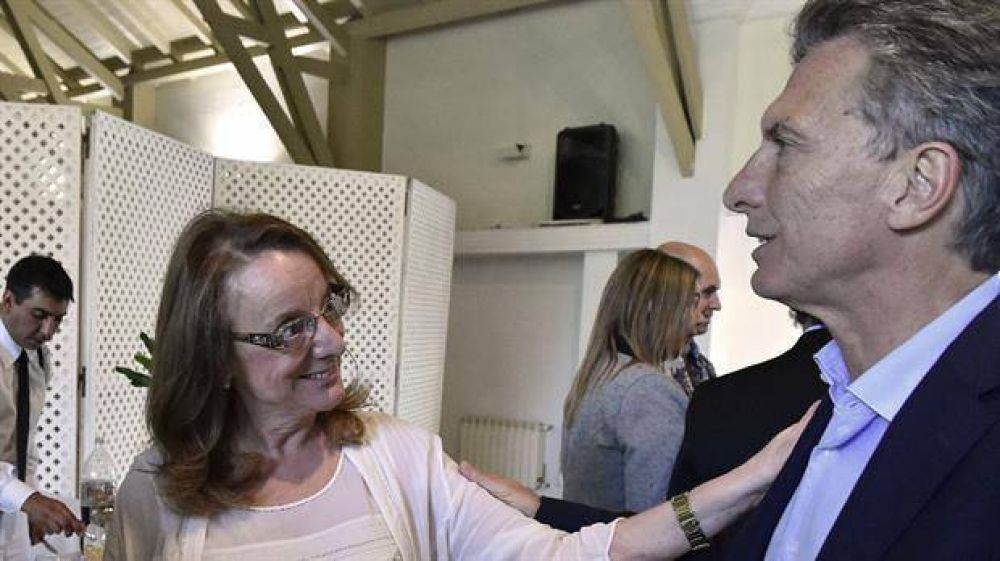 Santa Cruz: Alicia Kirchner enfrenta un fin de a�o con las cuentas en rojo