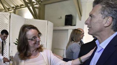 Santa Cruz: Alicia Kirchner enfrenta un fin de a�o con las cuentas en rojo