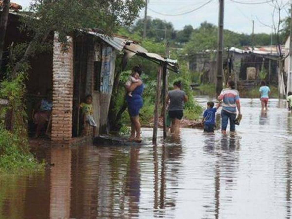 Critas Reconquista trabaja con las familias afectadas por la inundacin