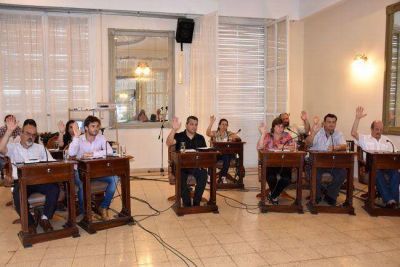 El Concejo aprob� una pr�rroga del presupuesto