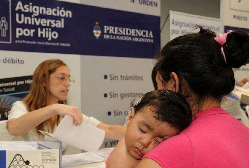 Ma�ana se pagar�n los $400 para jubilados y asignaciones