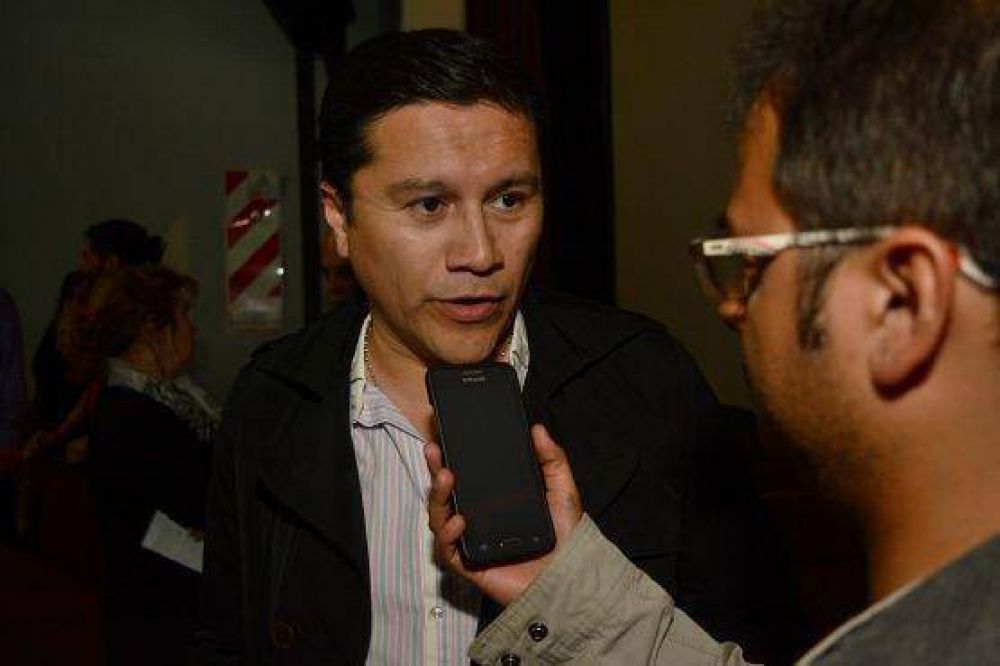 Jorge Cruz dijo que aplicar� la pol�tica del di�logo y el aviso en el �rea de comercio