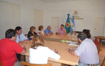 Gremios y miembros del gabinete evaluaron la situaci�n del personal