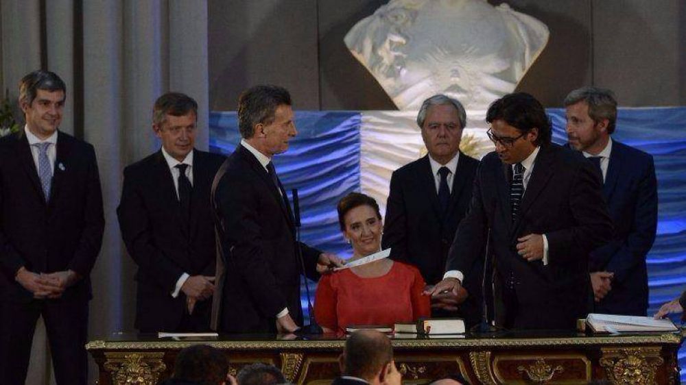 Macri tambi�n presiona a jueces y fiscales de la era K para que renuncien
