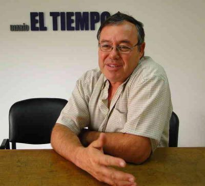�Hay que poner el hombro entre todos para que la Municipalidad salga adelante� 