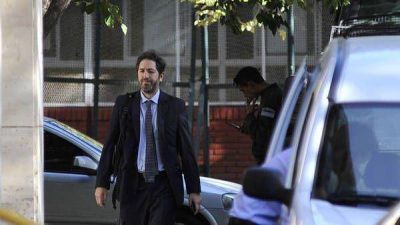 Sobreseyeron a Macri por las escuchas ilegales