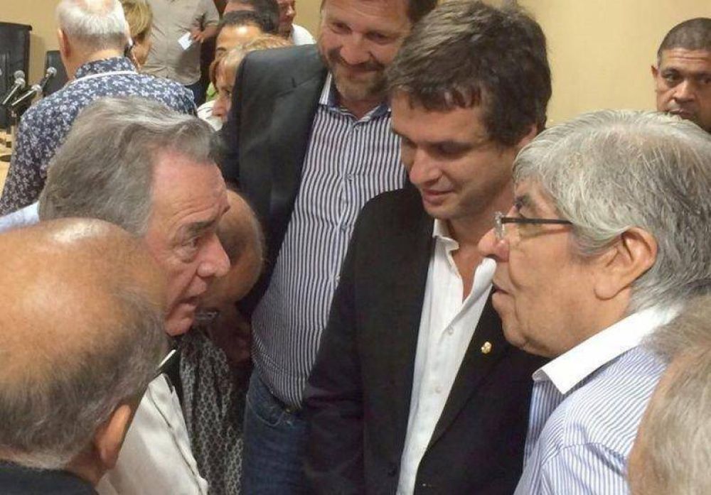 Moyano y Barrionuevo comprometieron 6 millones de pesos para Concordia