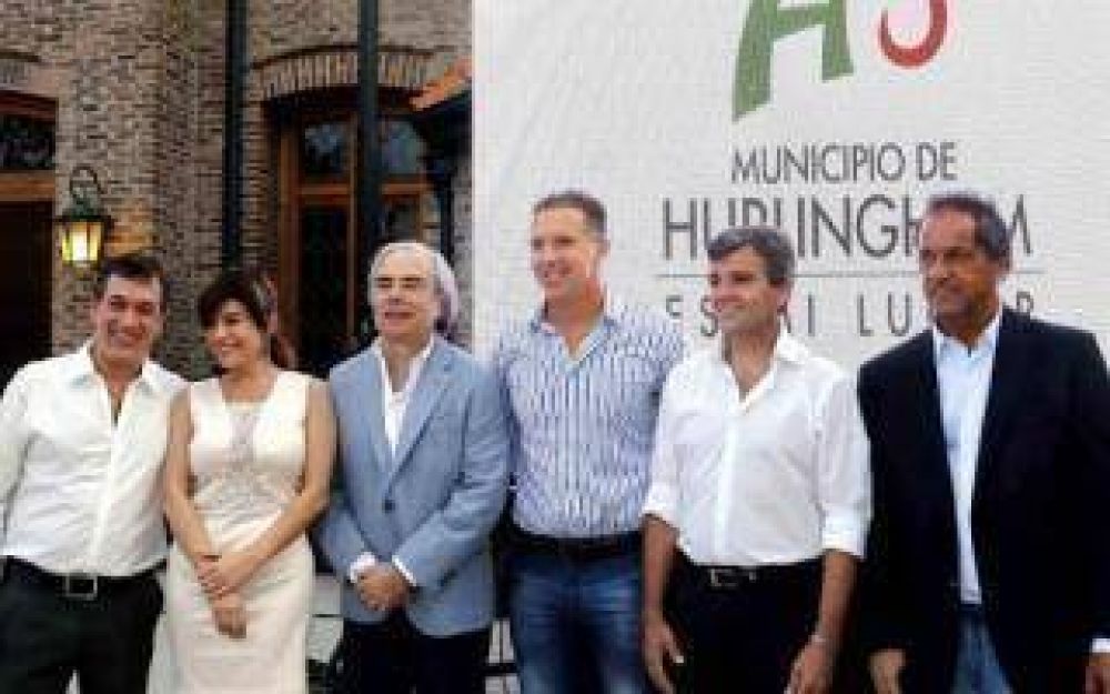 Zabaleta encabez� festejos por los 20 a�os de autonom�a de Hurlingham