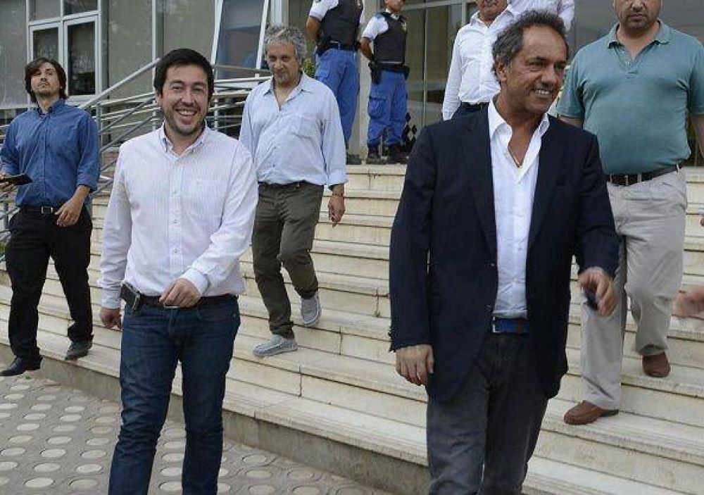 Scioli visit� Malvinas Argentinas