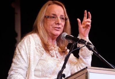 Alicia Kirchner hizo su primera cadena, anunci� ajuste y le pidi� dinero a Macri