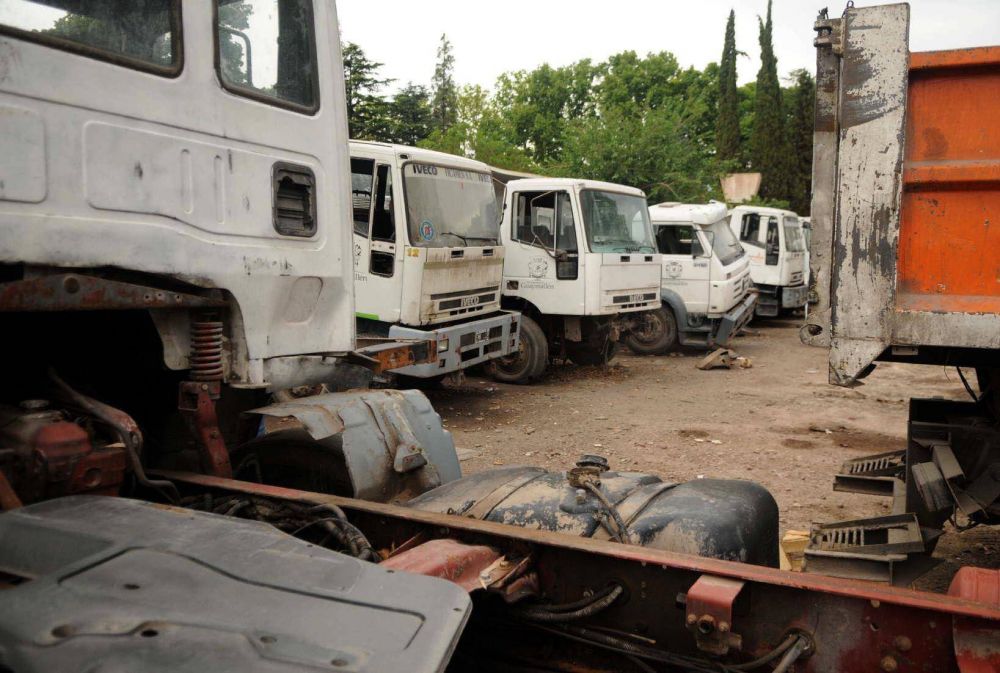 Guaymall�n dice que de 30 camiones, s�lo 18 pueden sacar la basura