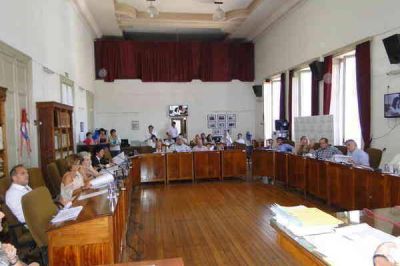 Un primer an�lisis del proyecto de Presupuesto elevado por el Ejecutivo