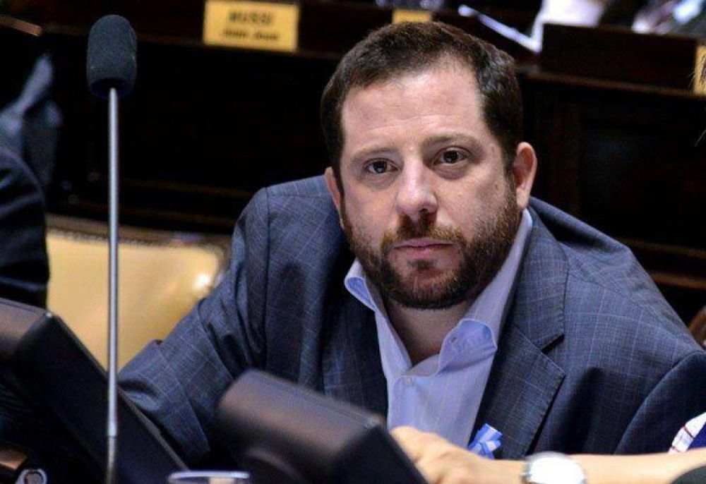 Ottavis reconoci� que habl� con CFK, pero por la fuga de los Lanatta