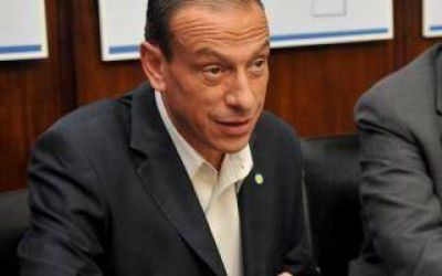 El Intendente de Ca�uelas fue autorizado a asumir como Diputado
