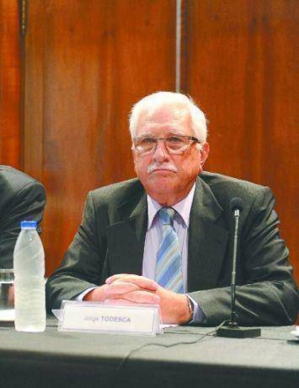 Estad�sticas: el gobierno decret� la emergencia y admite aumentos de 3,5%