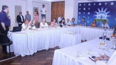 Alfaro se reuni�n con la Comisi�n Organizadora del Congreso Eucar�stico Nacional