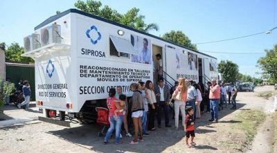 Un nuevo tráiler sanitario recorrerá los barrios de San Miguel de Tucumán