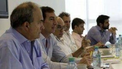 Con eje en la crisis energ�tica, Larreta reuni� a su gabinete