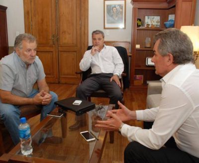 �Tenemos un problema com�n: todos sufrimos a Absa�