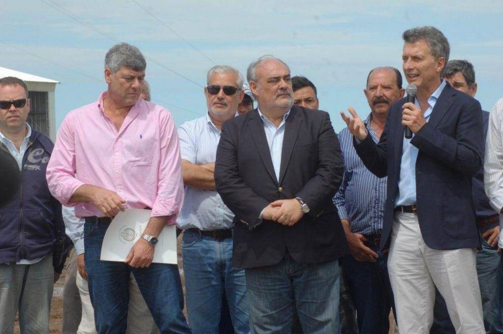 El Gobernador apronta su lista de obras para recibir el Plan Belgrano