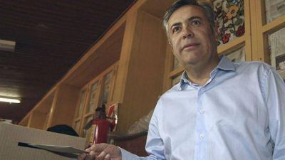 Coparticipaci�n federal: Cornejo reclam� un nuevo esquema de distribuci�n