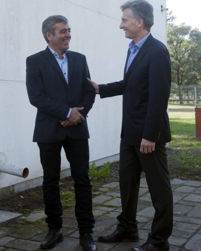 Los dirigentes no manejar�n cooperativas, anticip� Cano