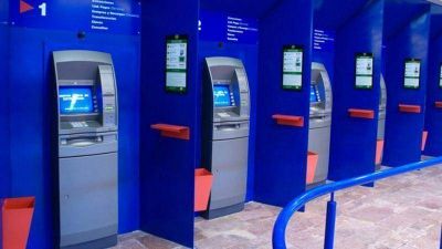 Pagan esta semana a la mayor parte de los empleados y jubilados provinciales