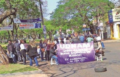 Docentes advierten que est� en riesgo el inicio de las clases