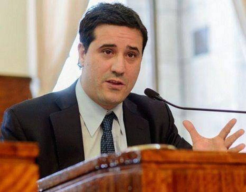 Abad: �No hay manera de poner a funcionar el Estado en estas condiciones�