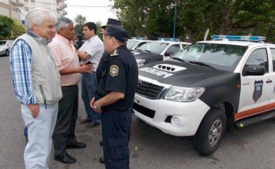 Entregaron m�viles del Operativo Sol 