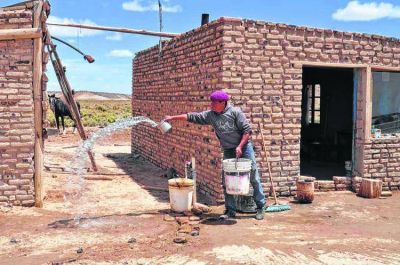 El agua les cambi� la vida