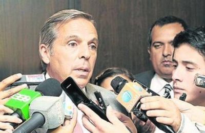La sospecha que salpica a Jorge Sapag