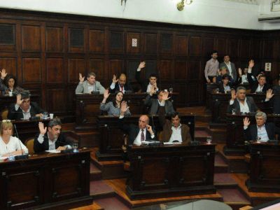 Avanzan las leyes de Impositiva y Aval�o